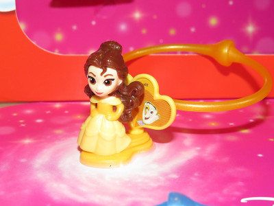 DisneyPrinzessinnen-Diorama-Figuren-7.jpg
