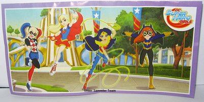 maxi-ei-maedchen-weihnachten2017-ferrero-dcsuperherogirls-3.jpg