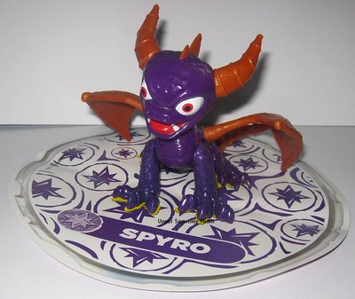 riesen-ueberraschungsei-weihnachten2017-skylanders-3.jpg