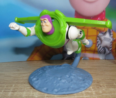 KinderGransorpresa-ToyStory-2.jpg