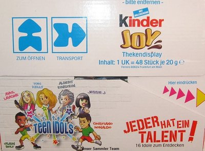 KinderJoy-TeenIdols2017-5.jpg